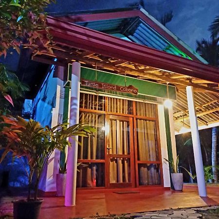 Turtle Island Cabana Тангале Екстериор снимка