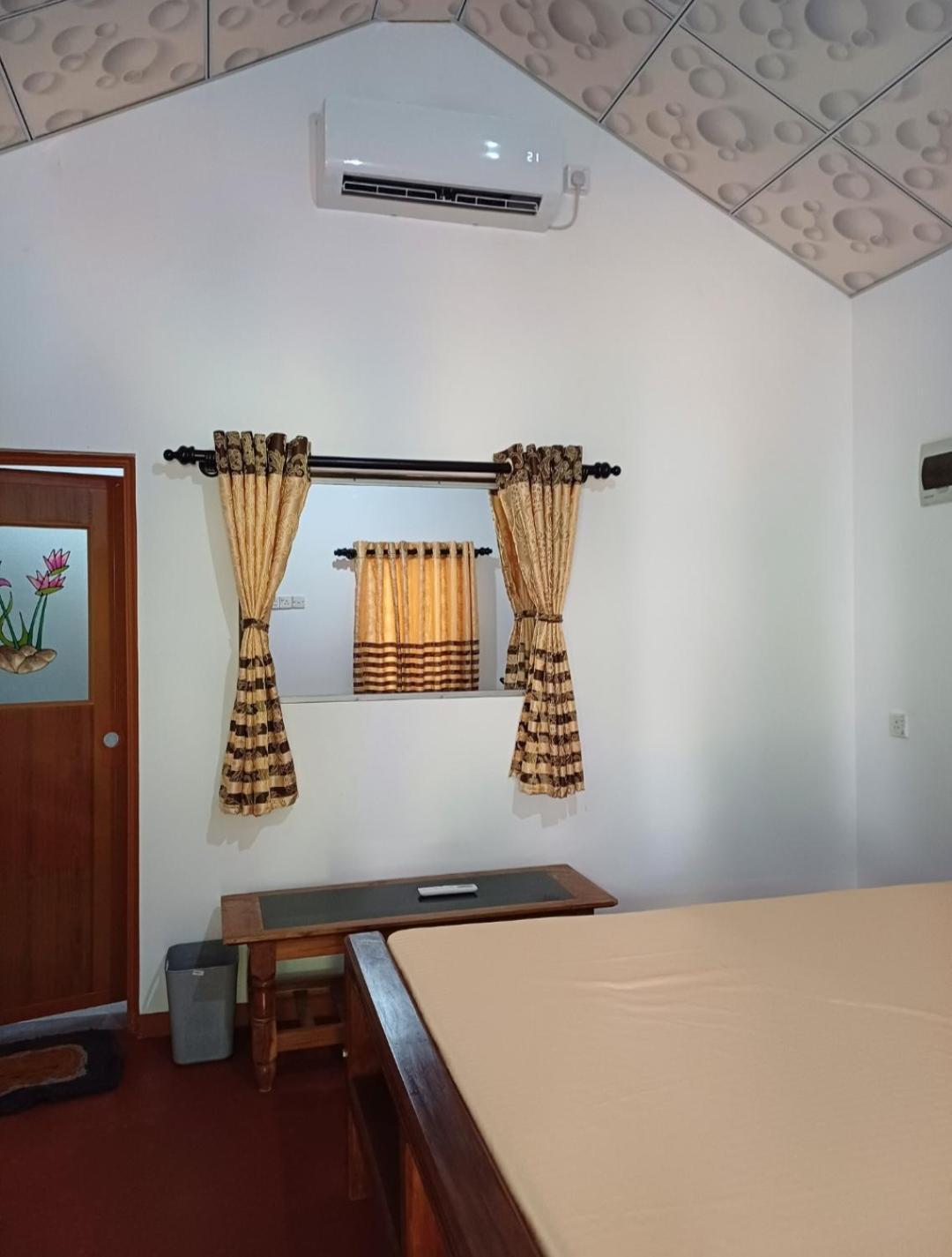 Turtle Island Cabana Тангале Екстериор снимка